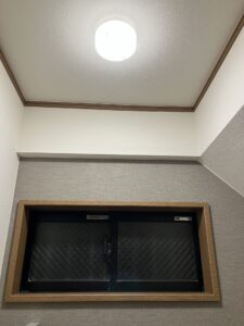 横浜市クロス貼替え